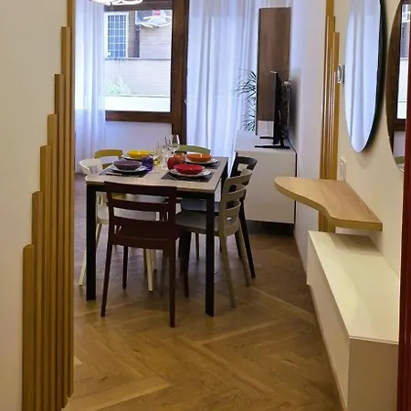 Stylish Mini Break In Ponte Milvio 아파트 *